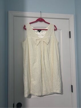 Allen B. By Allen Schwartz Cream Eyelet Bow Mini Dress